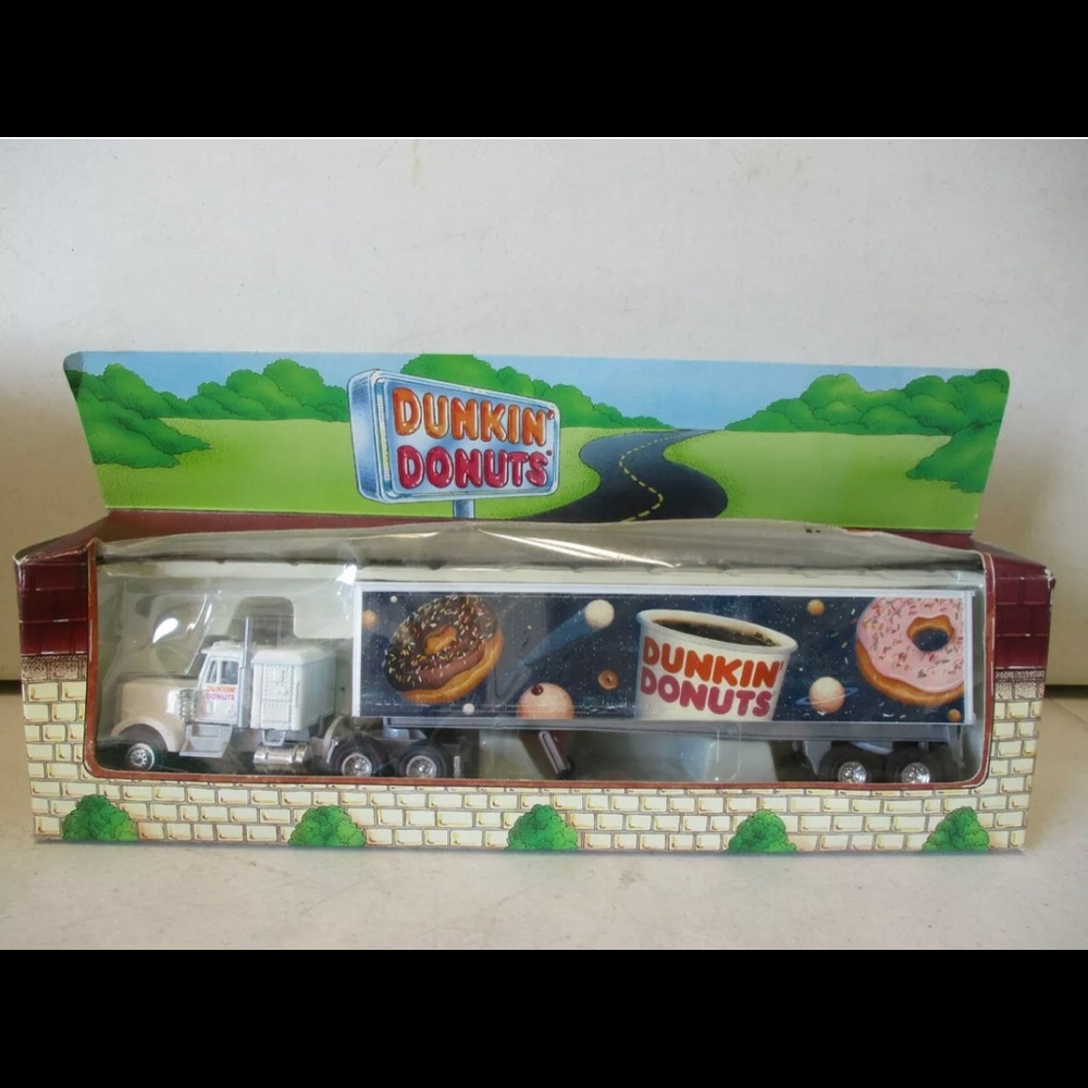 1995 Vintage Dunkin Collectable Truck